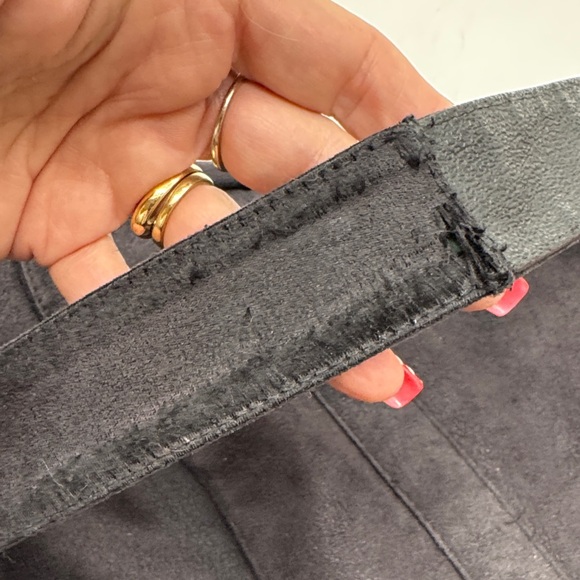 Ameribag Relax Your Back Stylish Black Microsuede Sling Bag BP9393F - Picture 10 of 15